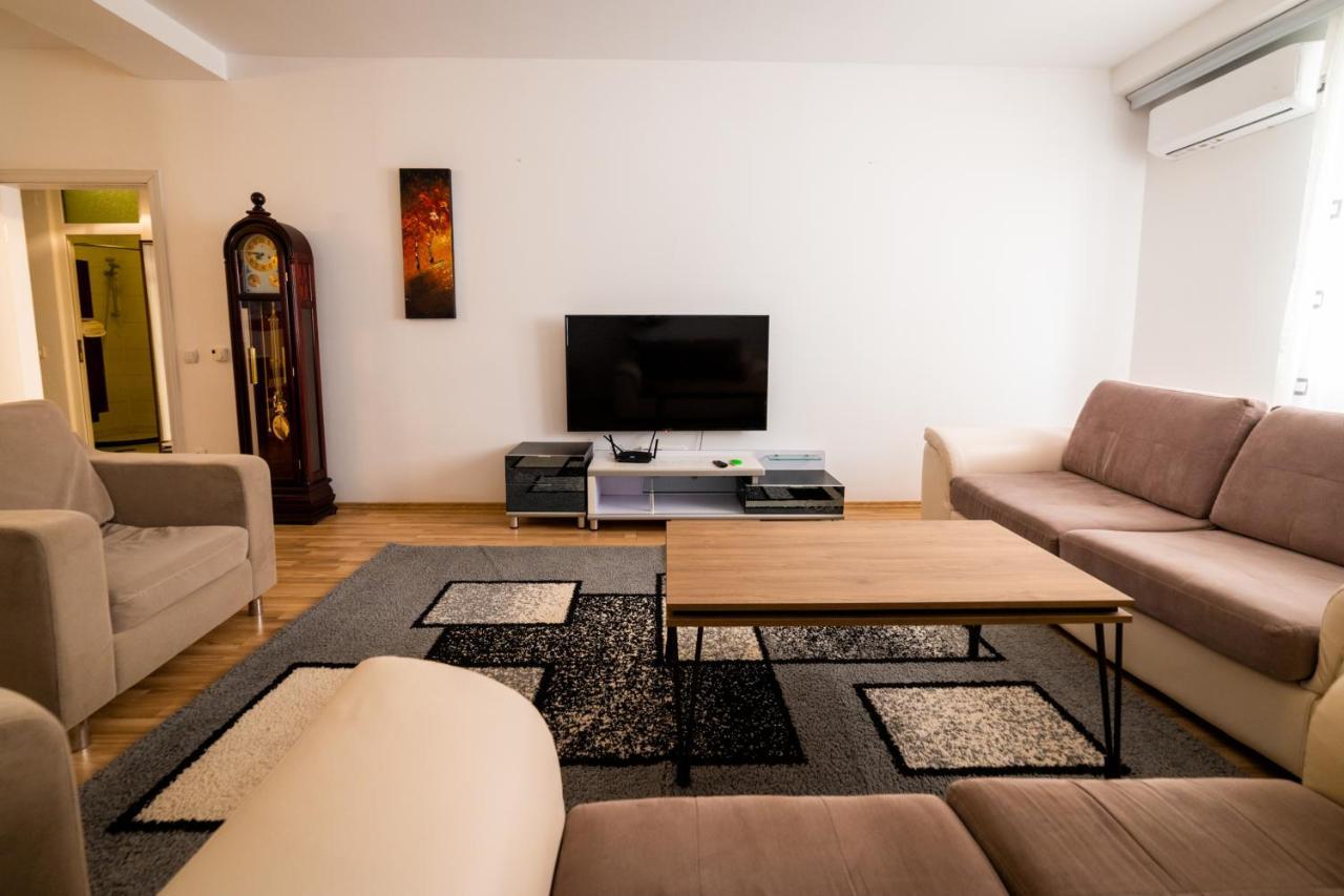 Cedartree Prishtina Apartment Prishtinë Exterior photo